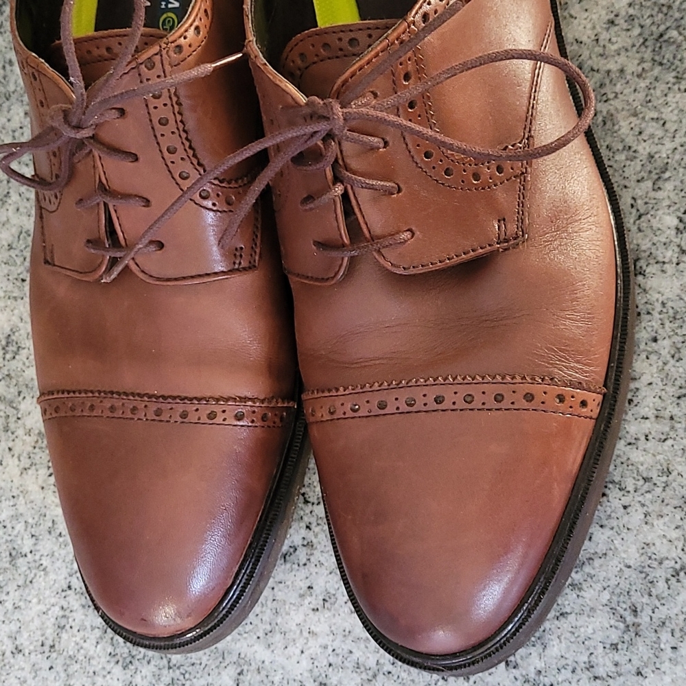 Florsheim Size 10.5 Brown Leather Oxford Shoes